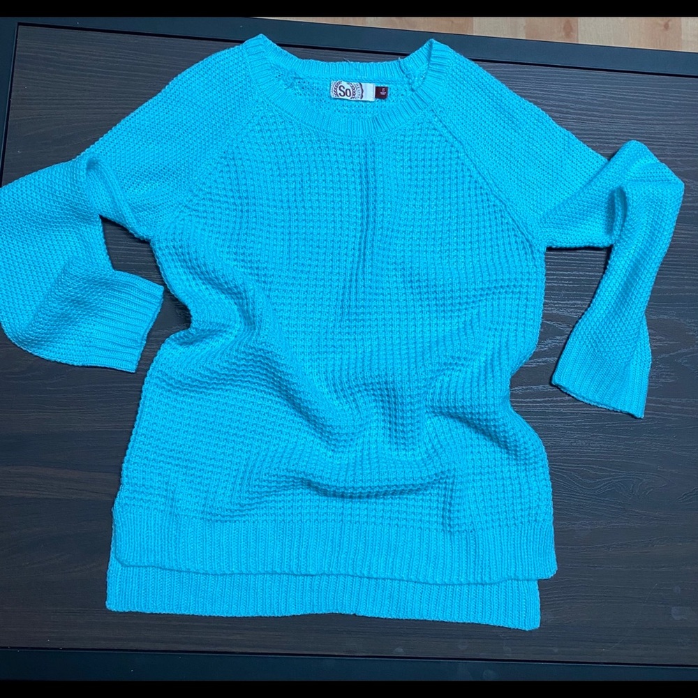 SO sweater in mint green